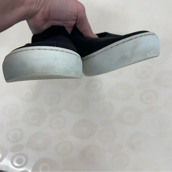 Rothy's women’s the original slip on sneaker black size 9.5 Slip-On Flats - Picture 8 of 9